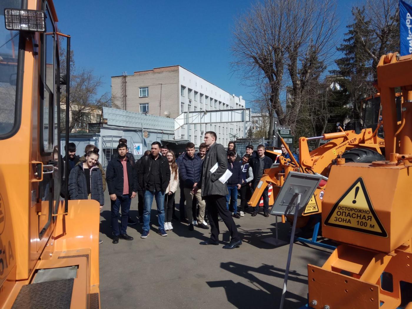 Студенты факультета горного дела и инженерной экологии посетили ОАО «АМКОДОР»